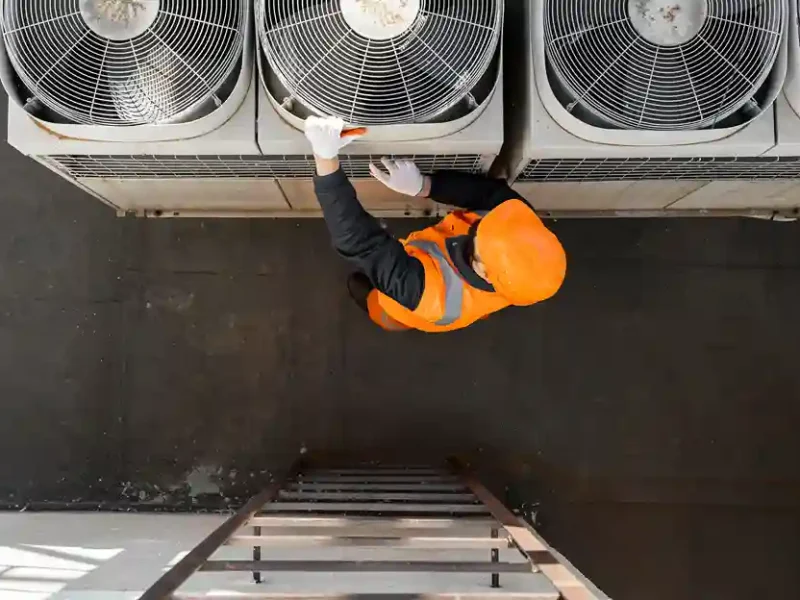 full-shot-man-working-with-equipment_11zon